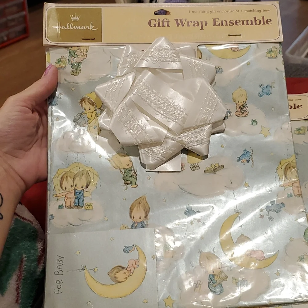 Hallmark *the bow